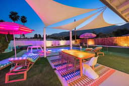 Peaks & Palms Oasis - Heated Pool - Games
