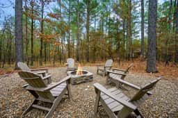 Luxury Ridge Cabin | Hot Tub • Fire Pit • Views