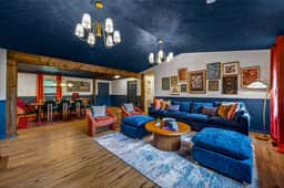 Wellsprings Retreat | Smoky Mtn Views | Sleeps 12