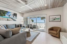 Beachfront Bliss - Outdoor Pool - Sleeps 6