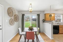 Modern Home • Sleeps 6 • Near Downtown & Mizzou - Image 2