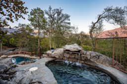 Sequoia Getaway | Private Pool & Sauna