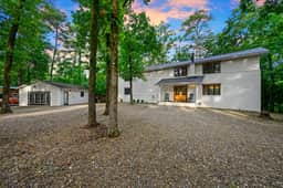 Sleeps 18 - Hot Tub - Playground - Games - Firepit