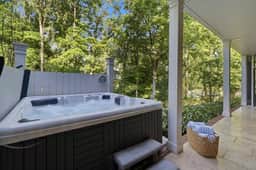 The Sinclair House  Private Lake Retreat