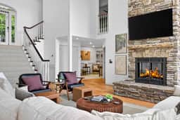 Luxury Mtn Retreat: Hot Tub, Sleeps 18, Game Room