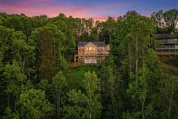 Luxury Mtn Retreat: Hot Tub, Sleeps 18, Game Room