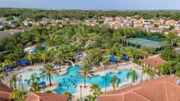 Mins away from Theme Parks • Resort Access • Pool