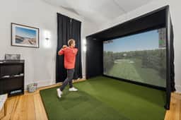 Burkes Beach Reserve | Golf Sim & Pickleball | Sleeps 24