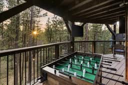 Hilltop Cabin | Fireplace - Games - Views