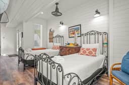 Island Star | Private Pool, 5BR & Beach Access