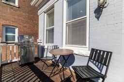 Near Forest Park & Central West End - Sleeps 6 - Image 5