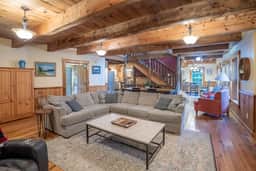 Sleeps 16 • Hot Tub•Sauna•Dogs Welcome•Ping Pong - Image 4