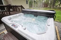 Grace Estates • Hot Tub • Game Rooms • Lake Access - Image 4