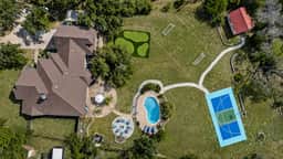 The Canyon Social | Pool • Hot Tub • Sport Court - Image 2