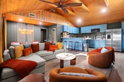 Heatwave Hideaway | Pool • Pickleball • Games - Image 4
