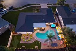 Pool • Hot Tub• Putt Putt • Game Room • Karaoke - Image 2