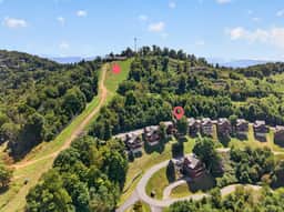 Ski-Out to Hatley Pointe | Hot Tub | Sleeps 8 - Image 5