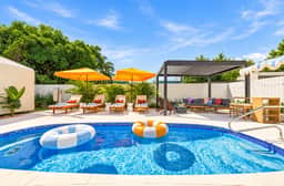 Palm Beach Retreat | Pool, Cold Plunge & Games - Image 5