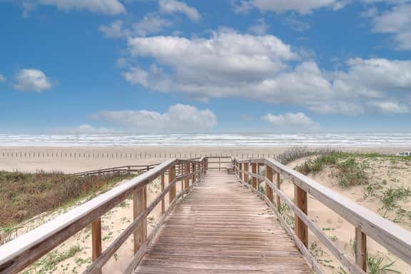 Sea Escape-Boardwalk Access~Large Community Pool! - Image 1