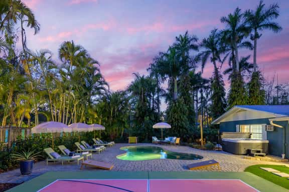 Bradenton Beach Club - Poolside + Estate Bunkroom - Image 1