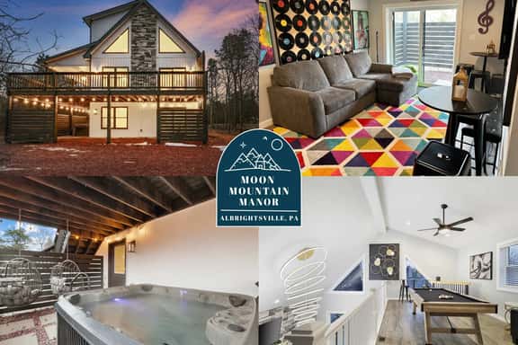 Moon Mtn Manor •  Sleeps 16 •  Games •  Hot Tub - Image 1