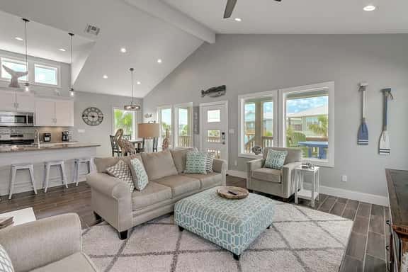 Paradise Vibes- Pond Views | 2 Balconies - Image 1