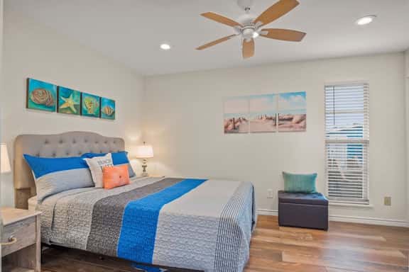 Seagull 26- Newly Renovated | Close to Beach - Image 1