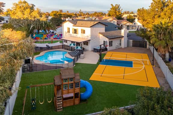 Private Pickleball Court, Movie Room, & Hot Tub! - Image 1