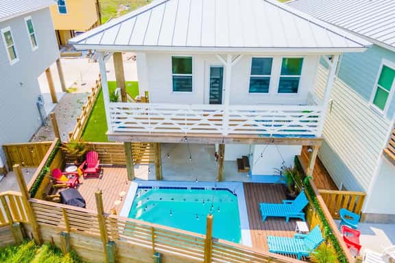 Sunrise Beach~Private Heated Pool~Arcade Games - Image 1