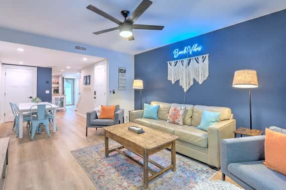 Steps to Beach | Pool | Pet Friendly | Sleeps 8 | Hilton Head - Image 1