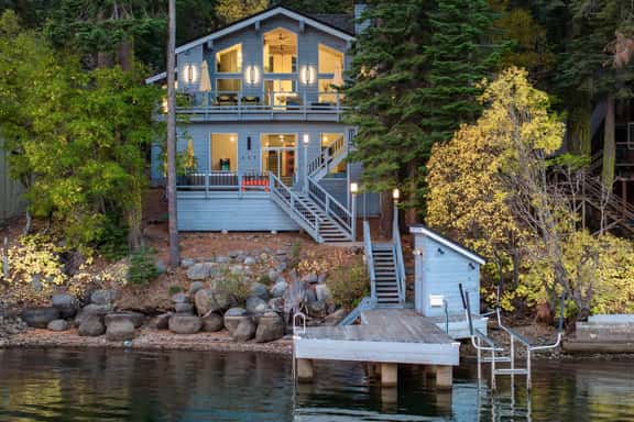 Donner Lakefront | Hot Tub, Arcade & Skee Ball - Image 1
