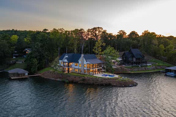 Luxe Lake Martin Home Pool Hot Tub Boat Dock - Image 1