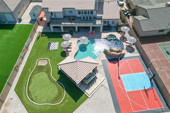 Luxury 6BR Retreat - Pool, BBQ, Theater and Games - Image 1