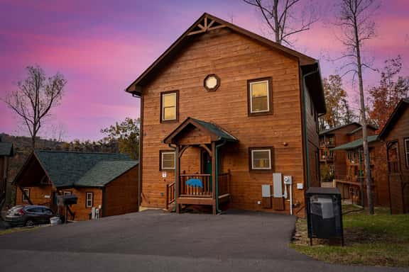 Modern Cabin • Movie Theater • Hot Tub • Game Room - Image 1