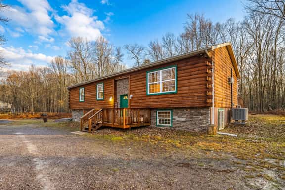 6BR Retreat: Slps 16 | Game Room, Hot Tub & Court - Image 1