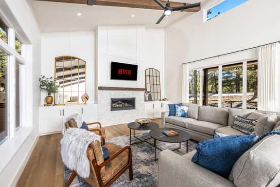 The Pines of Valle Grande • Hot Tub • Fireplace - Image 1