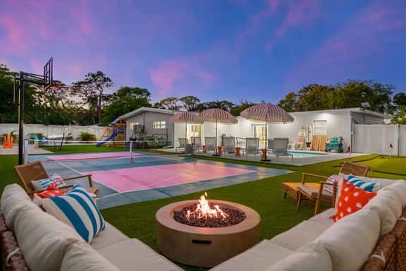 Sports Court • Playground • Putt Putt • Spa • Pool - Image 1