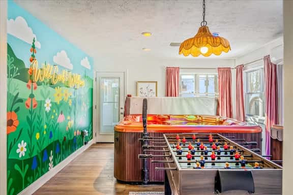 Poconos Summit Stay: Indoor Hot Tub, Sauna & Games - Image 1