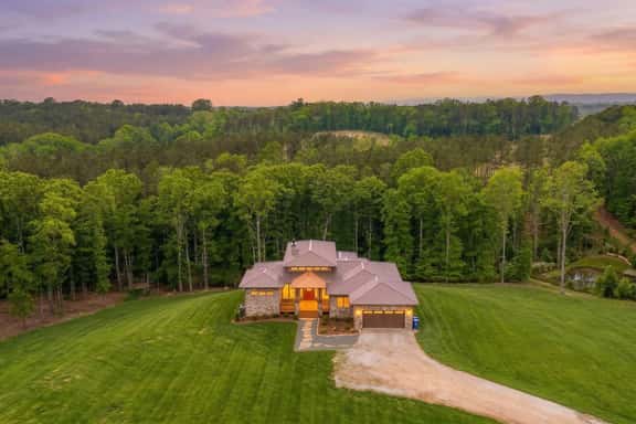 Serene SC Getaway | Firepit | Sleeps 8 - Image 1