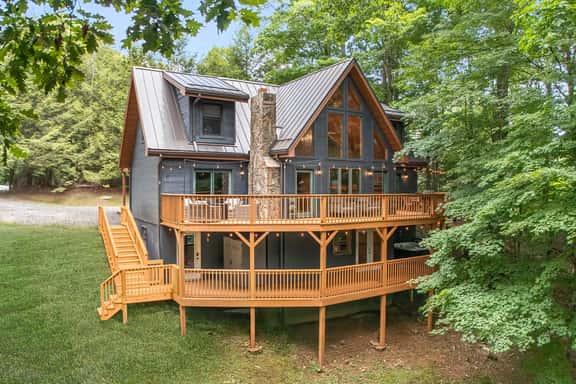 Lobo Lodge - Movie Theatre - Hot Tub - Stunning View - Image 1