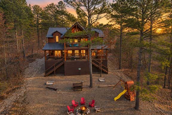 Great Bear Lodge | Hot Tub • Firepit • Views - Image 1