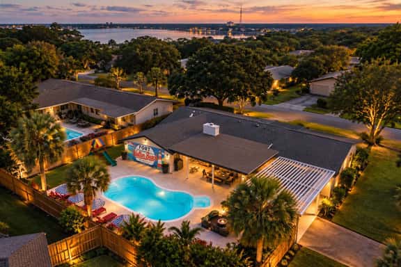 Fort Walton Oasis | Pool | Games | Tiki Bar - Image 1