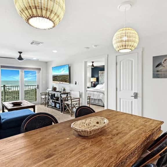 Incredible Ocean Views, Direct Beach Access, Pool - Image 1