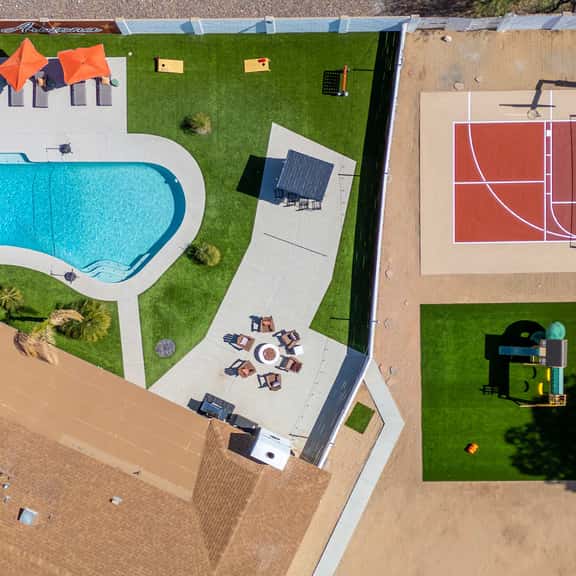 The Ridge: Family | Pickleball | Pool | Hot Tub - Image 1