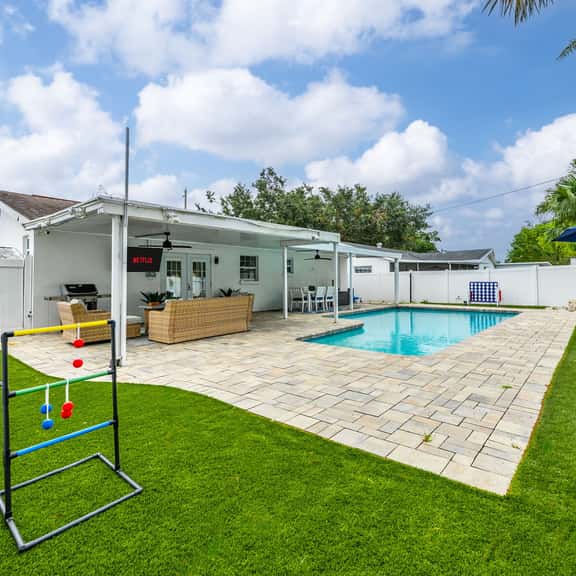 Coastin Close Family Fun HTD Pool Outdoor Games - Image 1