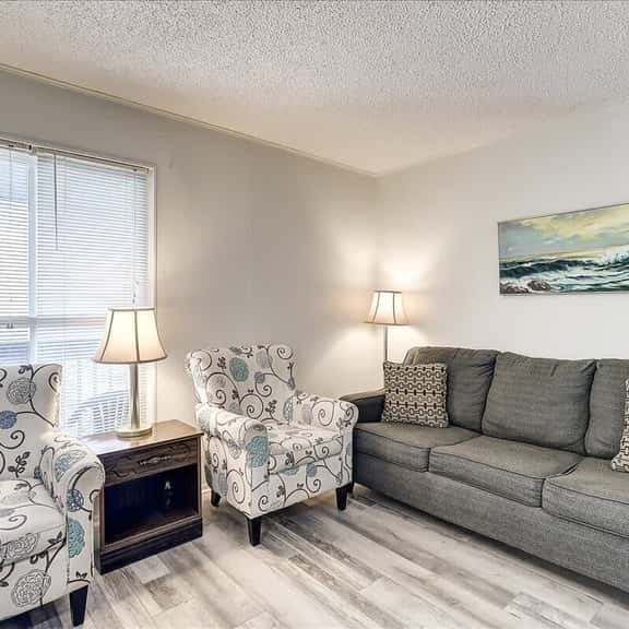 Pompano- 2 Min Drive to Beach! | Sleeps 4 - Image 1