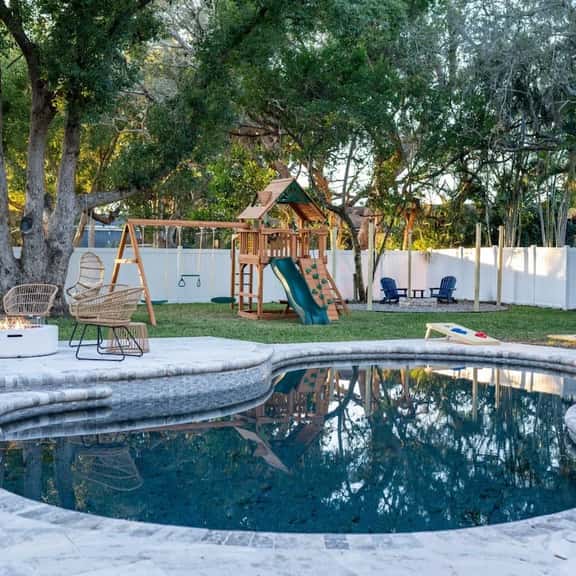 1 Mile to Honeymoon Island ~Pool ~Putt Putt - Image 1