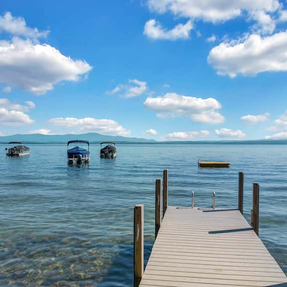 Lakefront, Mtn Views, Hot Tub, Game Room, & More! - Image 1