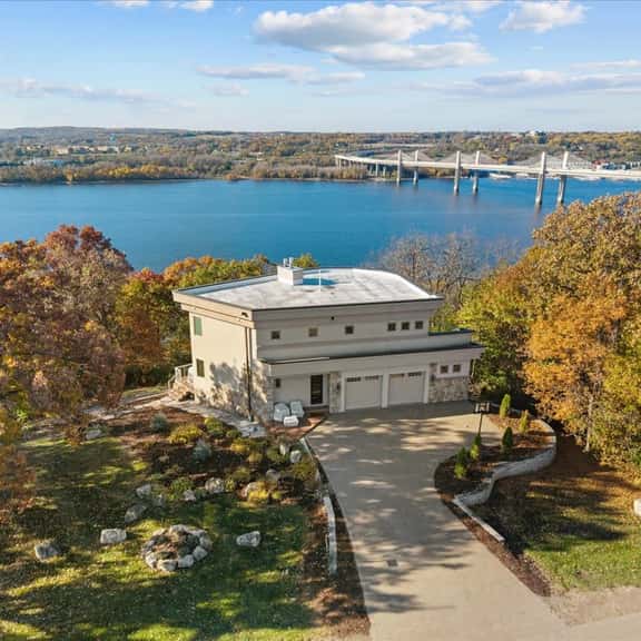 Waterfront Retreat • Private Beach • Dock • Views - Image 1
