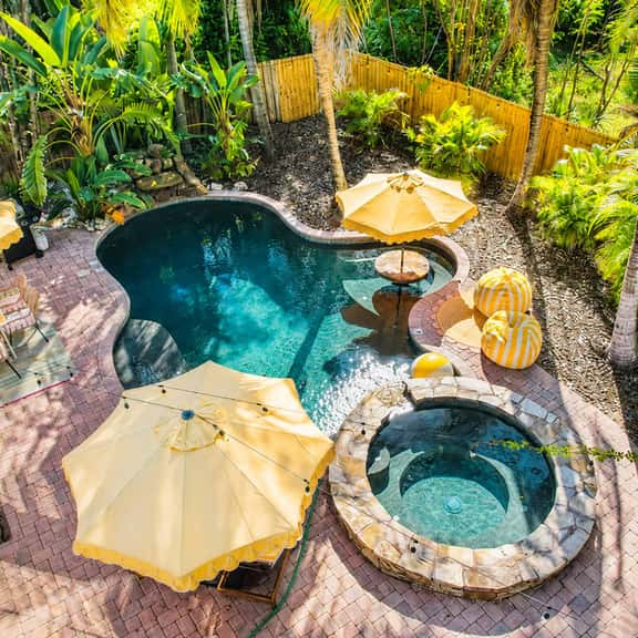 Bradenton Bliss | Heated Pool | Hot Tub | Tiki Bar - Image 1